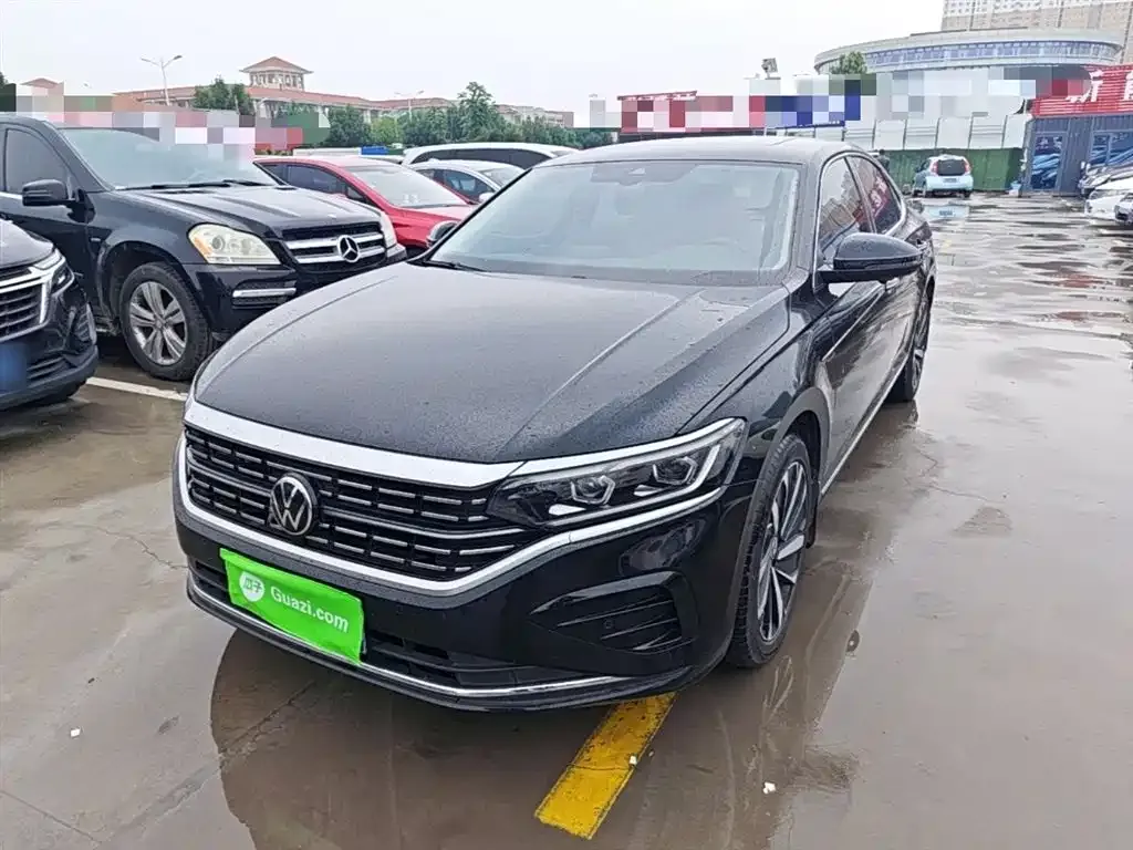 Volkswagen Passat — фото 1