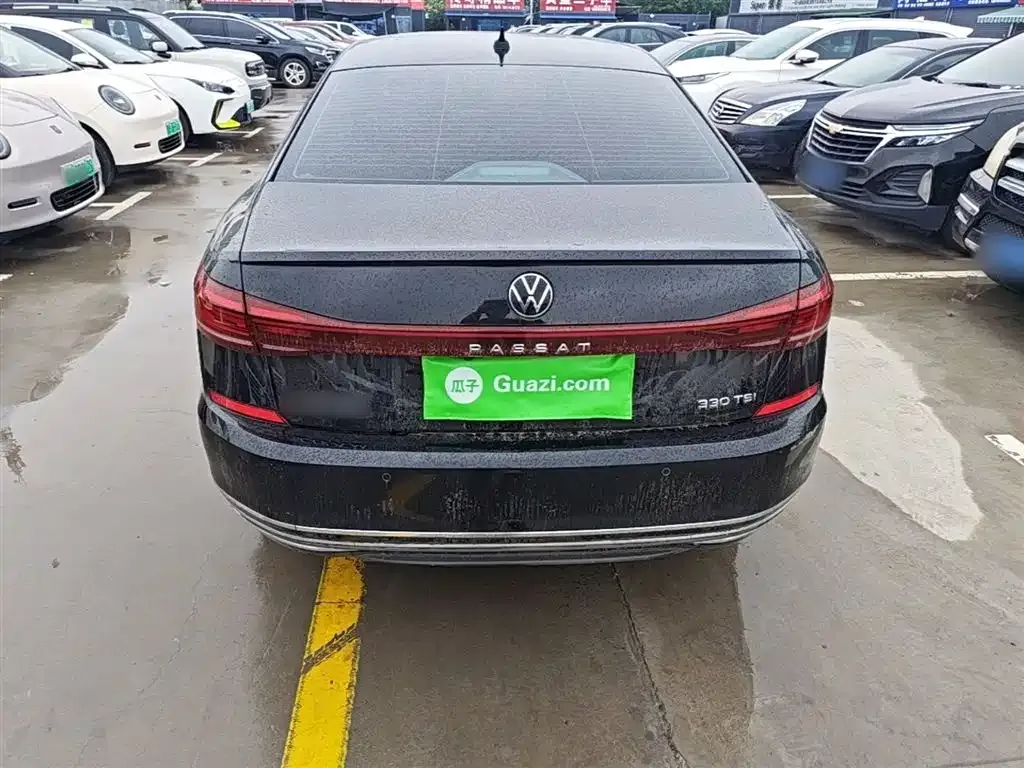 Volkswagen Passat — фото 10