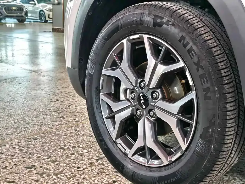 Kia KX3 2022 из CN, фото 10