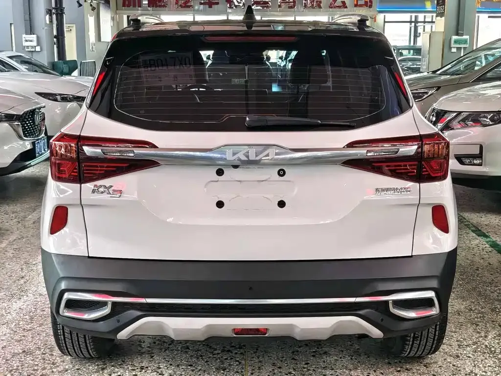 Kia KX3 2022 из CN, фото 9