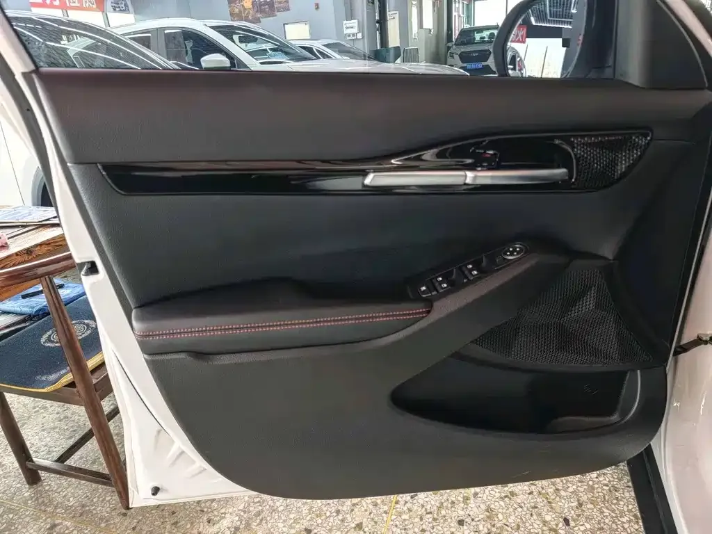 Kia KX3 2022 из CN, фото 3