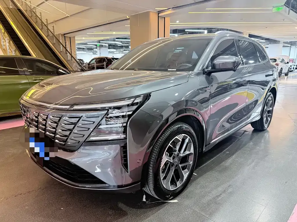Changan CS75PLUS — фото 1