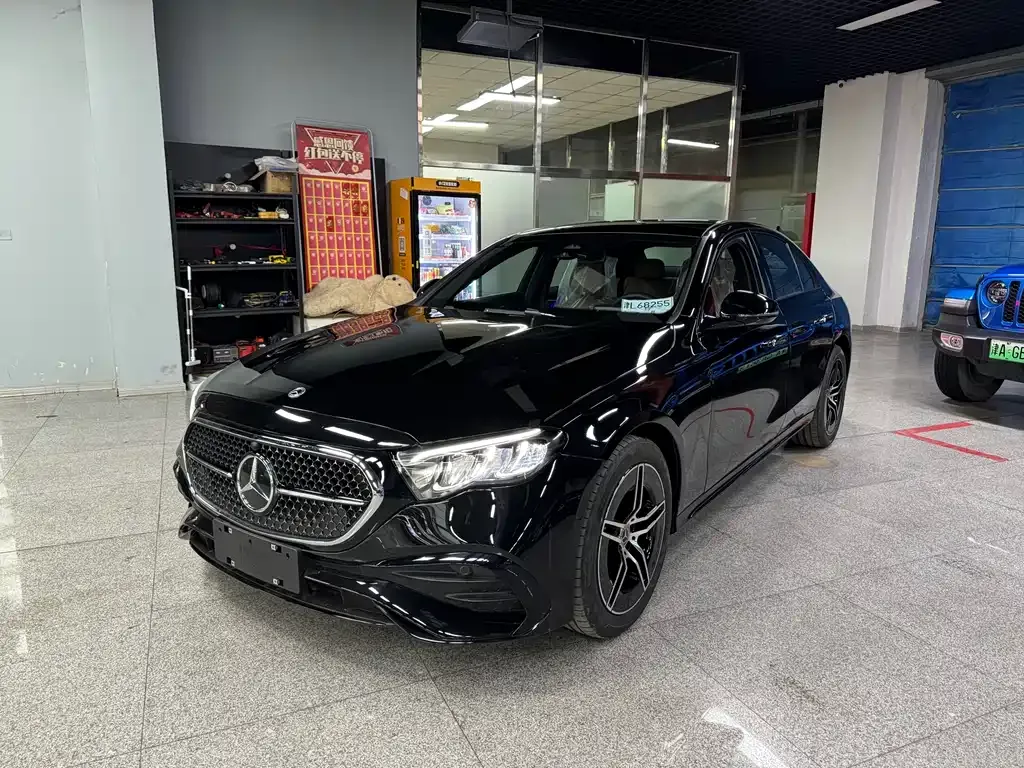 Mercedes-Benz E-Class (Import) — фото 1