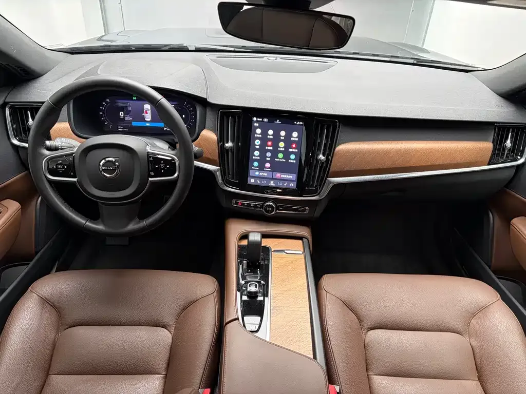 Volvo S90 2024 из CN, фото 9