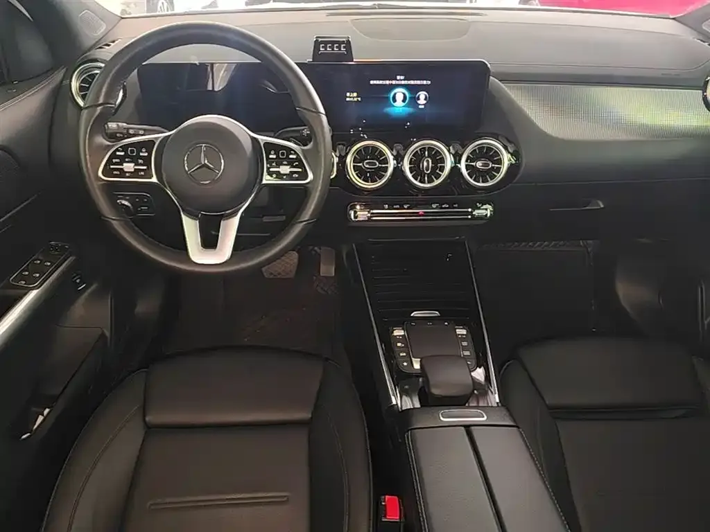 Mercedes-Benz GLA — фото 6