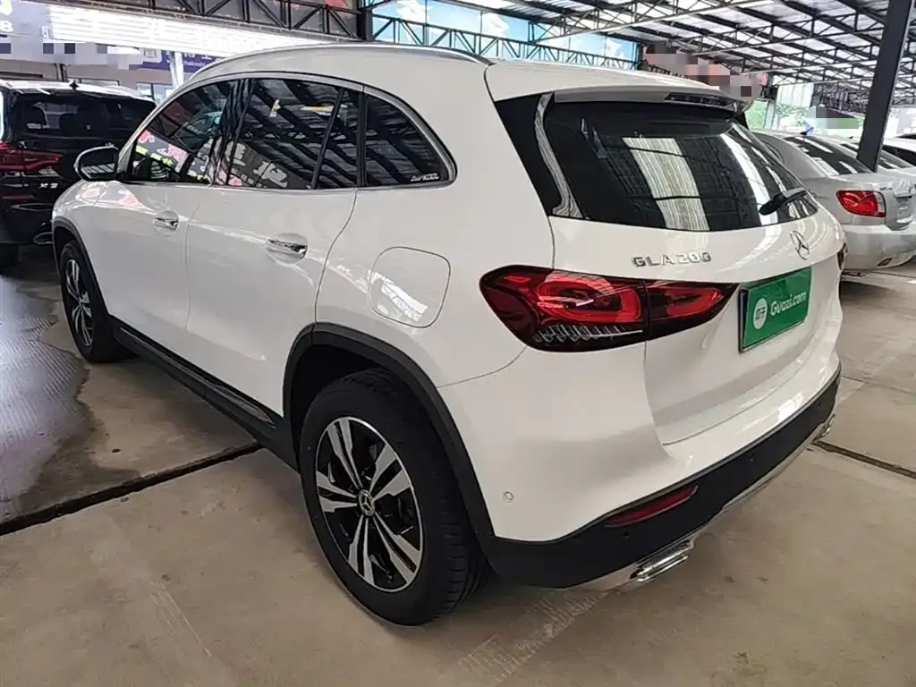 Mercedes-Benz GLA — фото 9