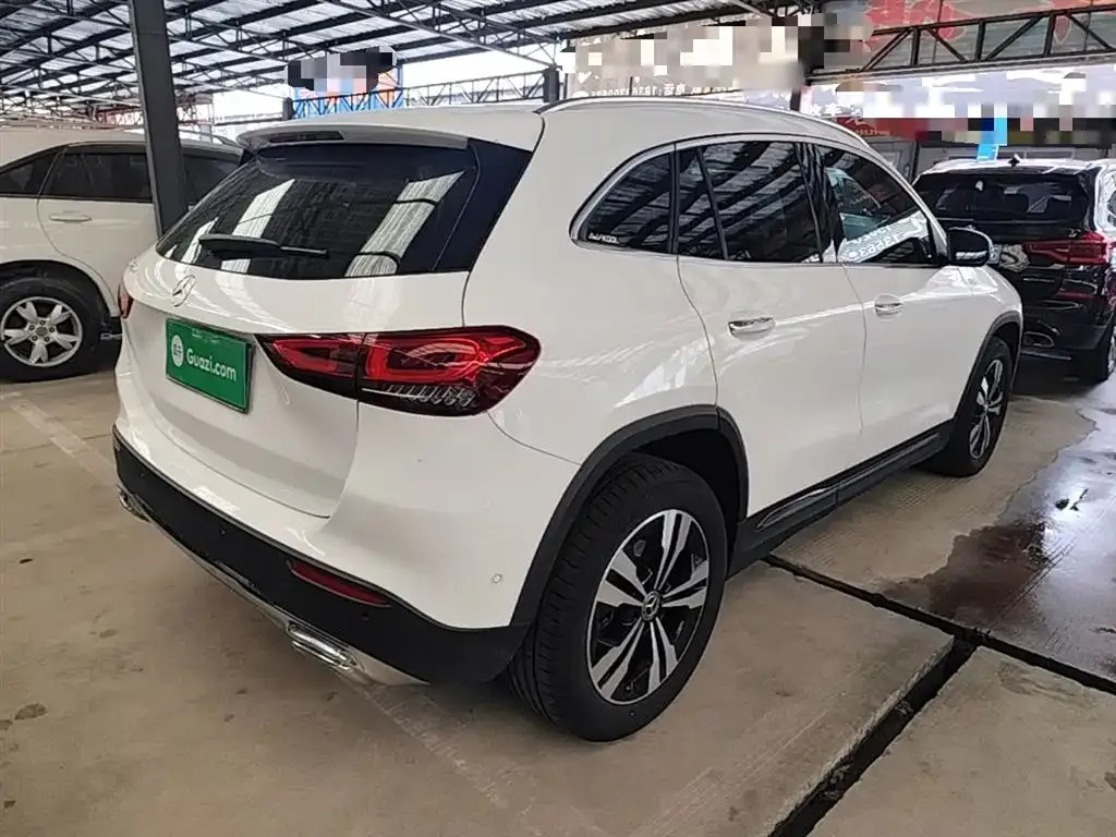 Mercedes-Benz GLA — фото 8