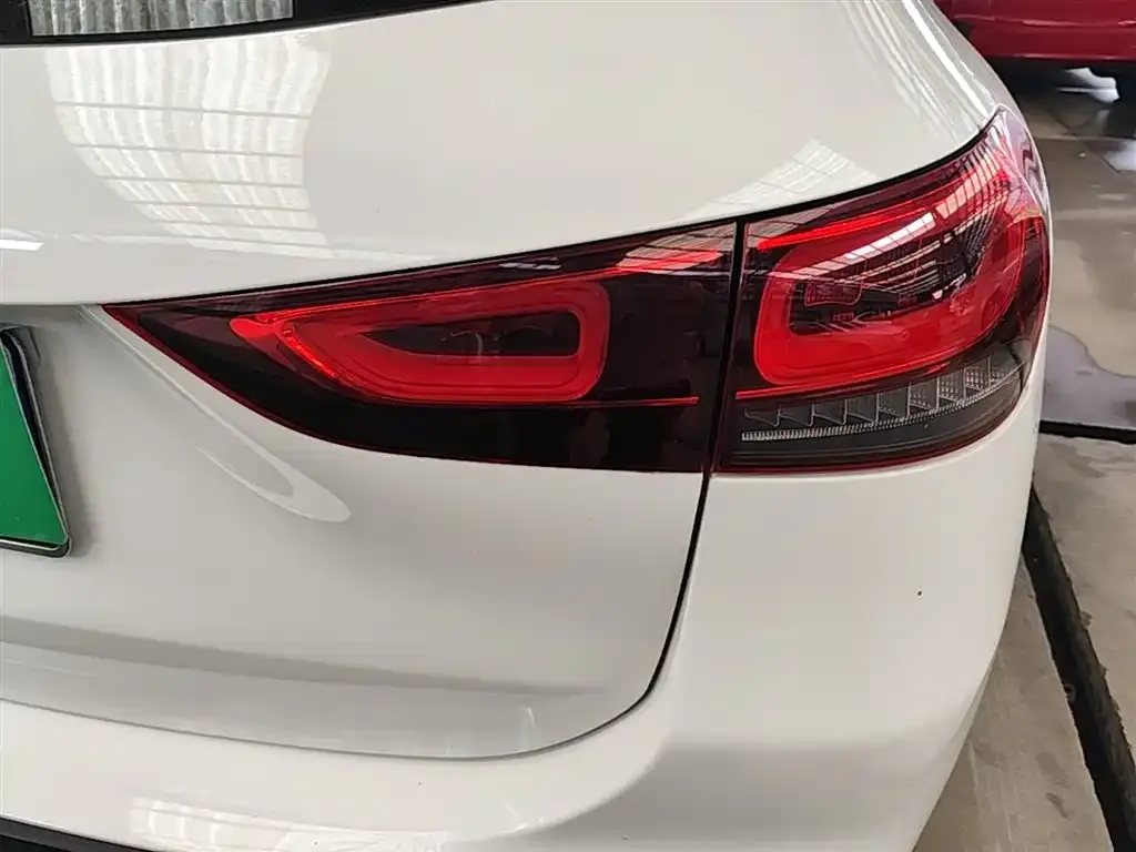 Mercedes-Benz GLA — фото 2