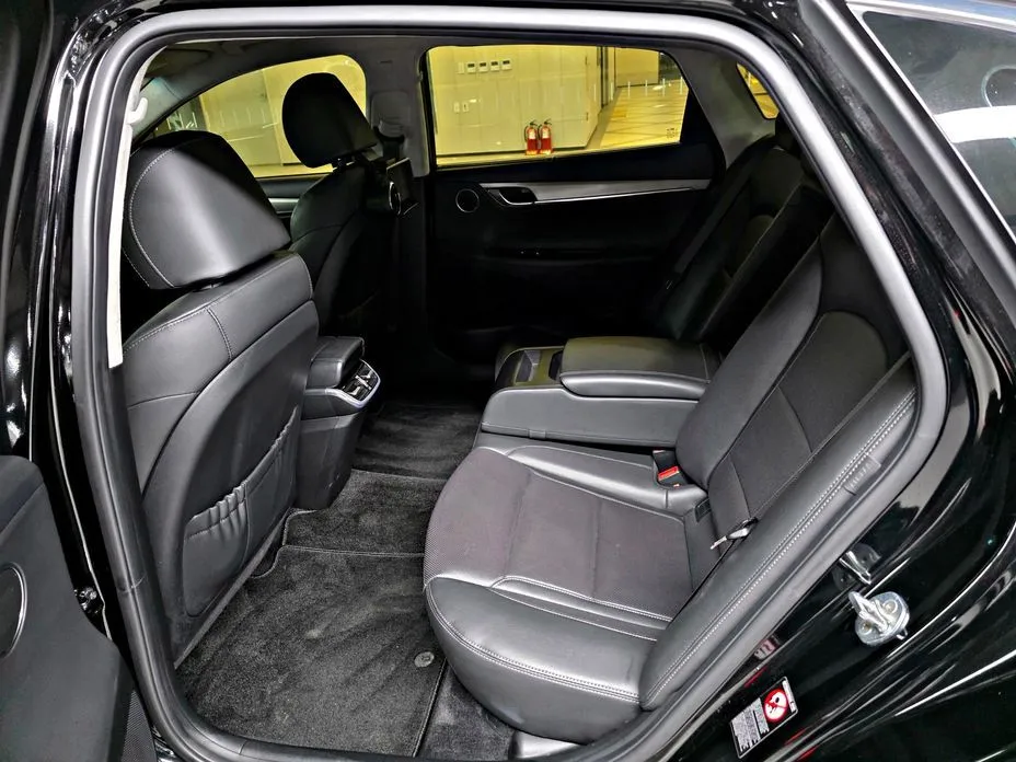 Hyundai Grandeur 2023 из KR, фото 8