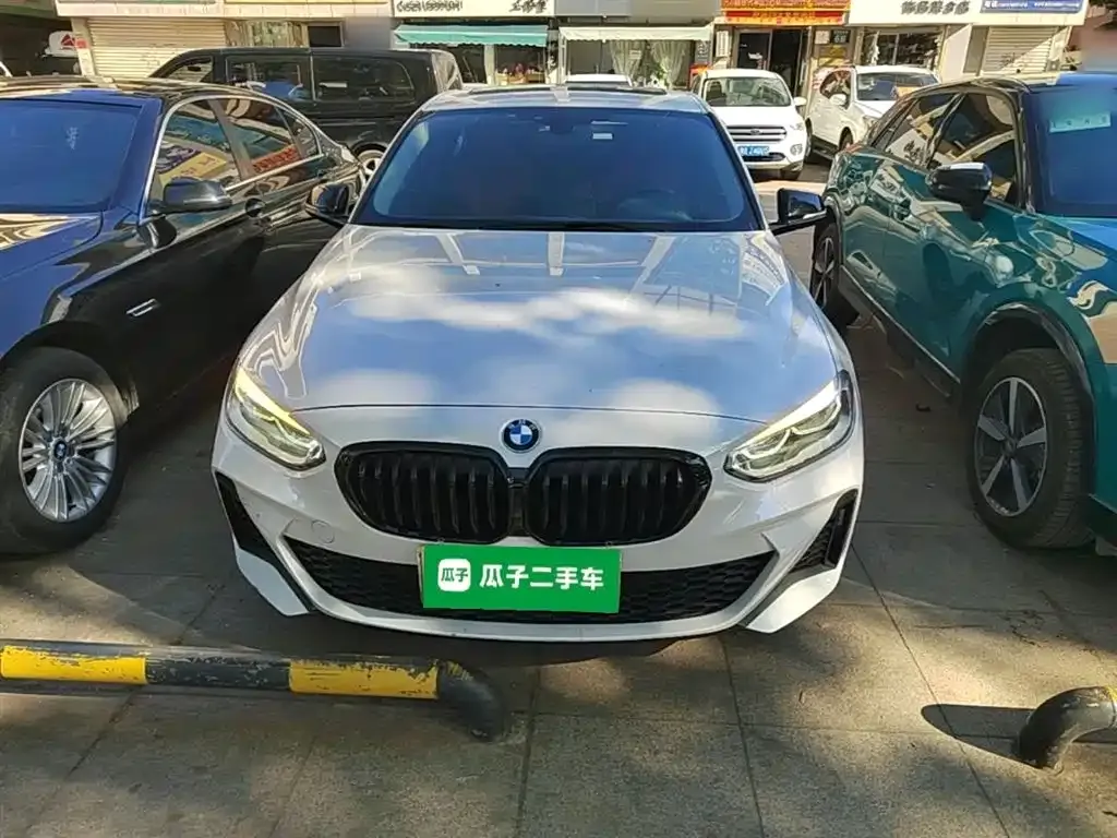 BMW 1 Series 2023 из CN, фото 4