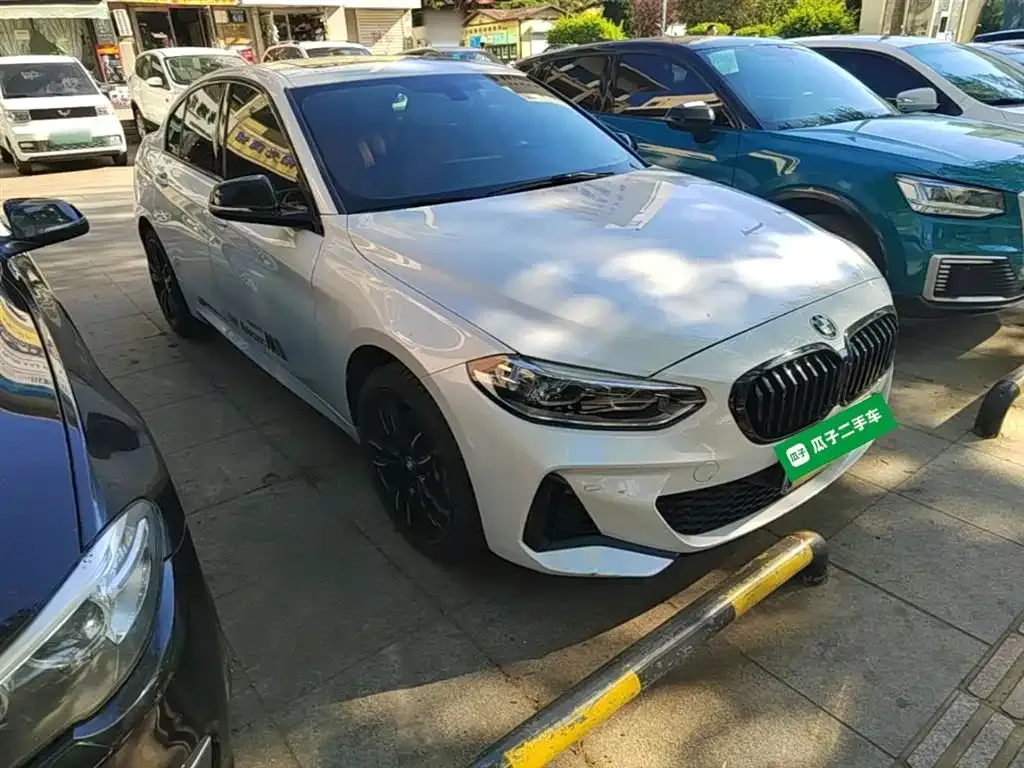 BMW 1 Series 2023 из CN, фото 5