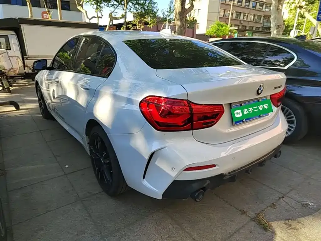BMW 1 Series 2023 из CN, фото 6