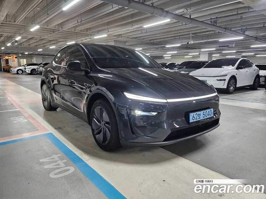 Tesla Model Y — фото 10