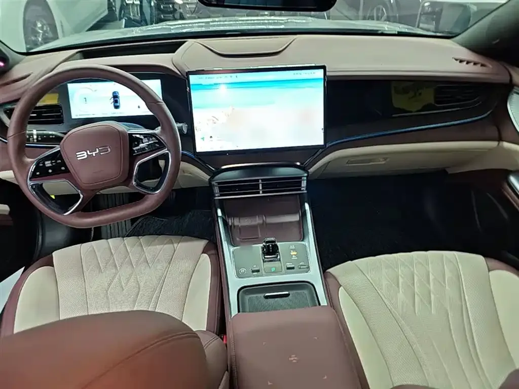 BYD Seal — фото 6