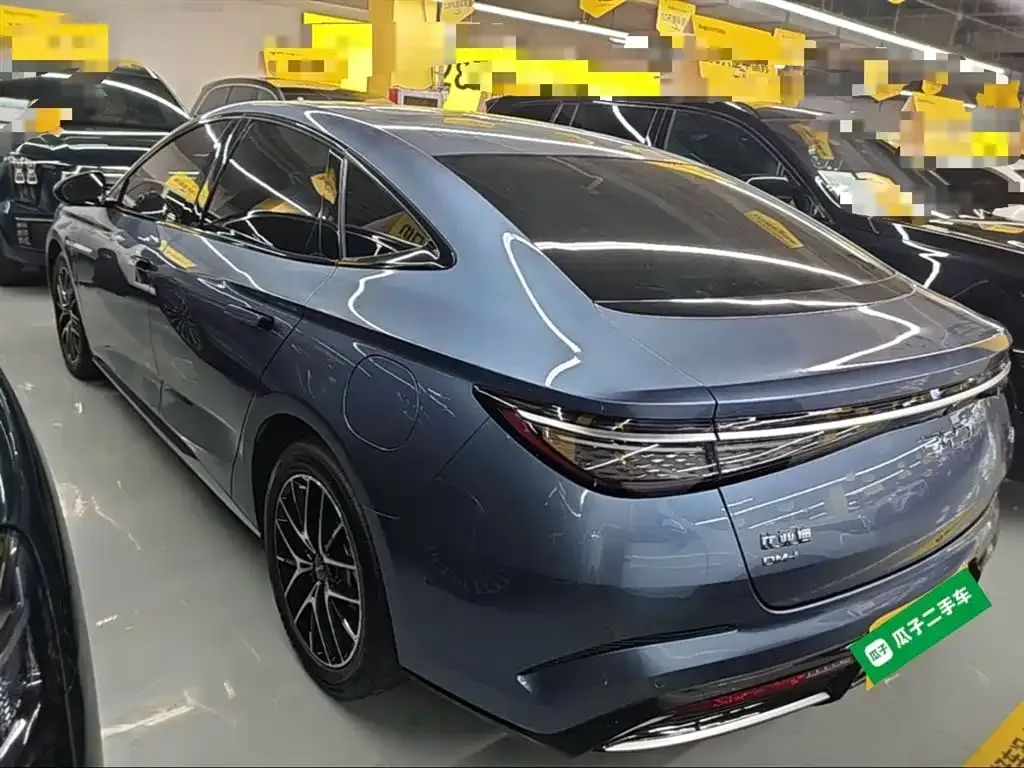 BYD Seal — фото 10