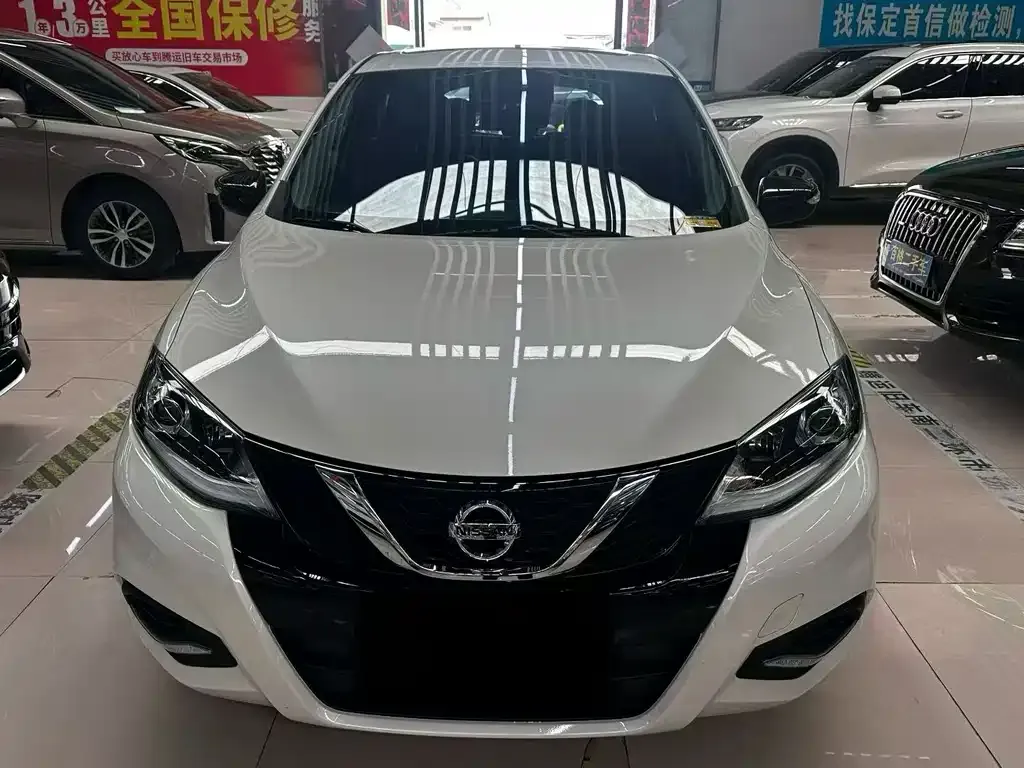 Nissan Tiida 2024 из CN, фото 4