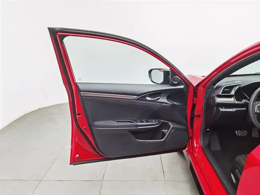 Honda Civic 2021 из CN, фото 4