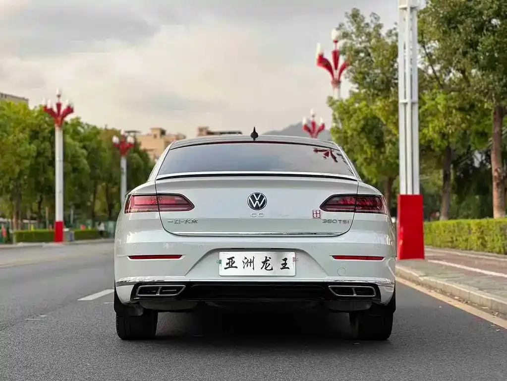 Volkswagen CC — фото 2