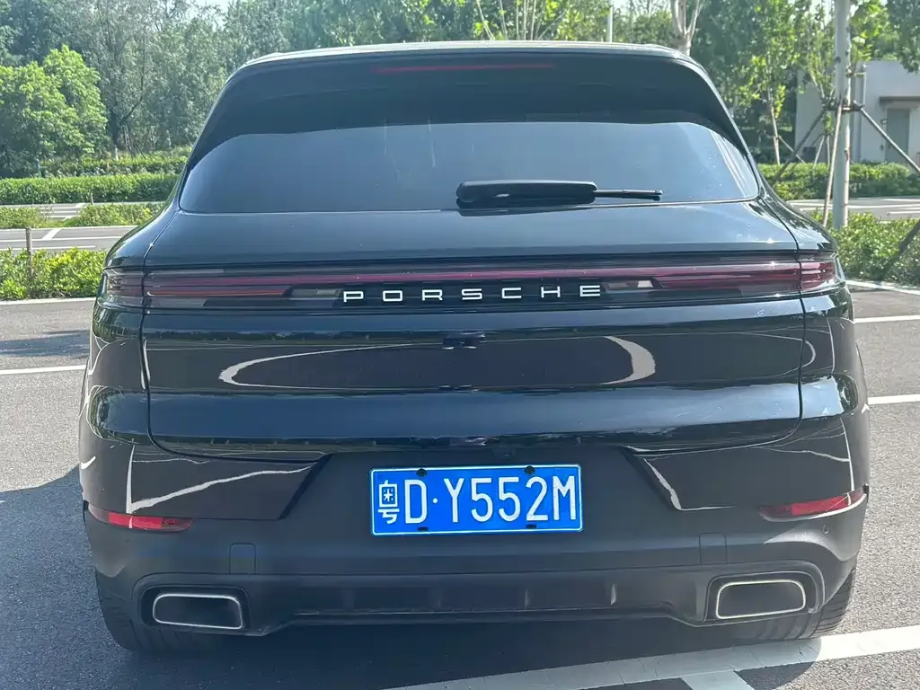 Porsche Cayenne — фото 7