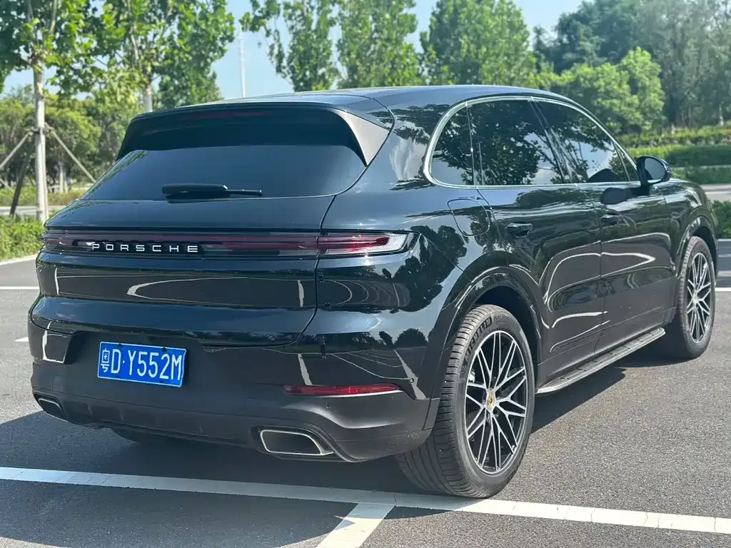 Porsche Cayenne — фото 9