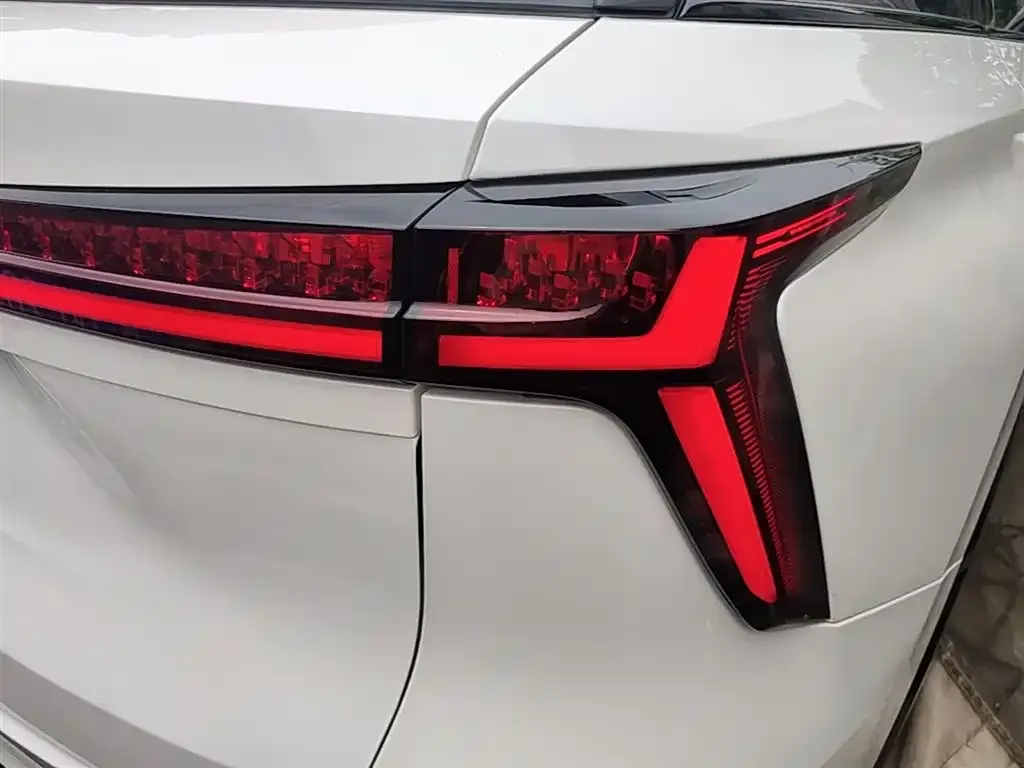 Changan CS75PLUS — фото 2