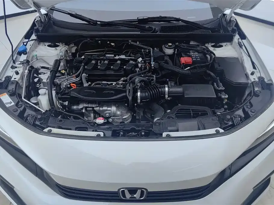 Honda Civic — фото 8