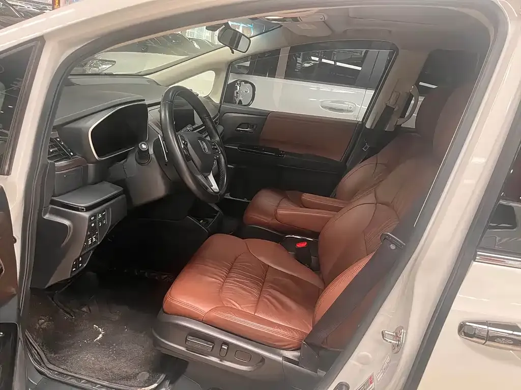 Honda Odyssey 2022 из CN, фото 10