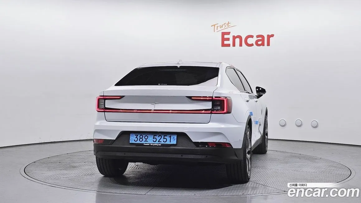 Polestar Polestar 2 2023 из KR, фото 2