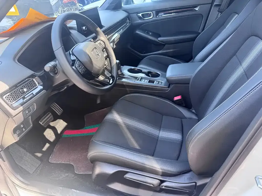 Honda Civic — фото 5