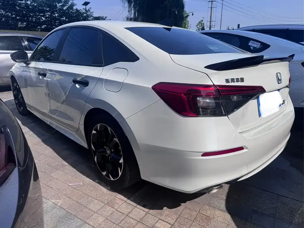 Honda Civic — фото 6
