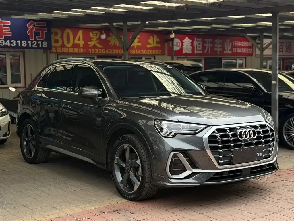 Audi Q3 — фото 4