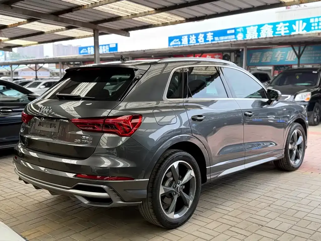 Audi Q3 — фото 8