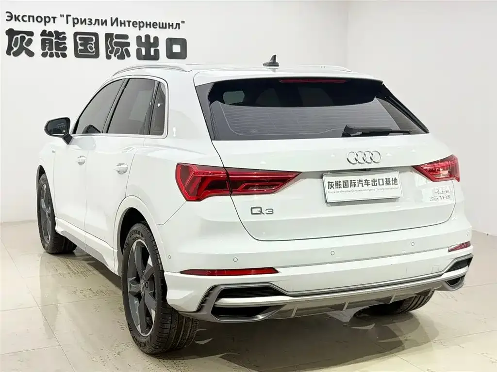 Audi Q3 — фото 5