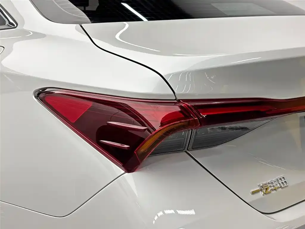 Toyota Avalon 2024 из CN, фото 4