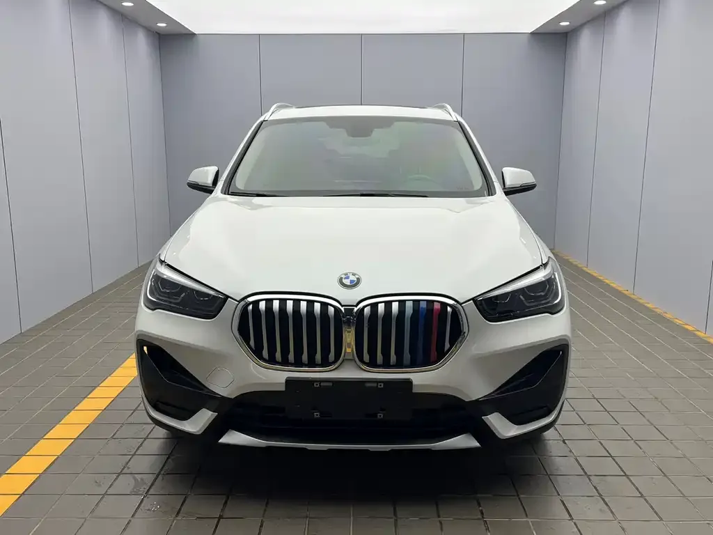 BMW X1 — фото 6