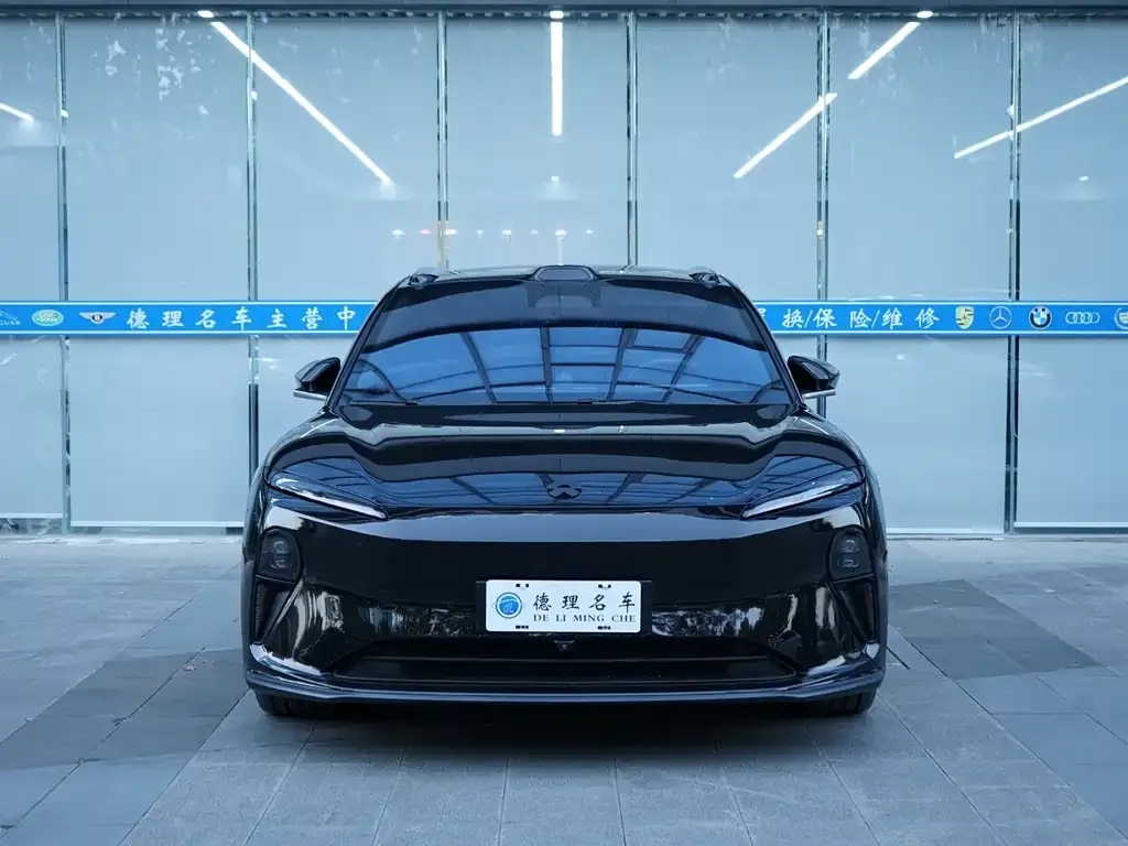 NIO ET5T — фото 9