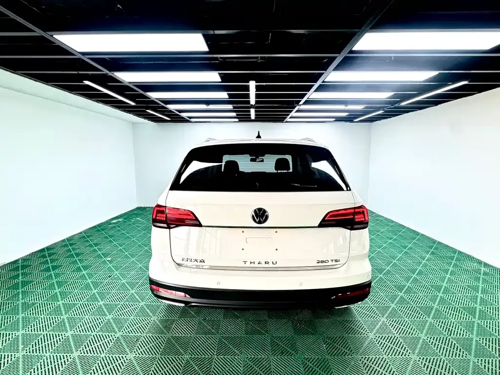 Volkswagen Tharu 2021 из CN, фото 8