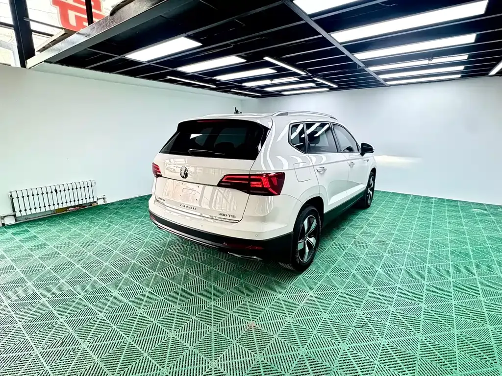 Volkswagen Tharu 2021 из CN, фото 9