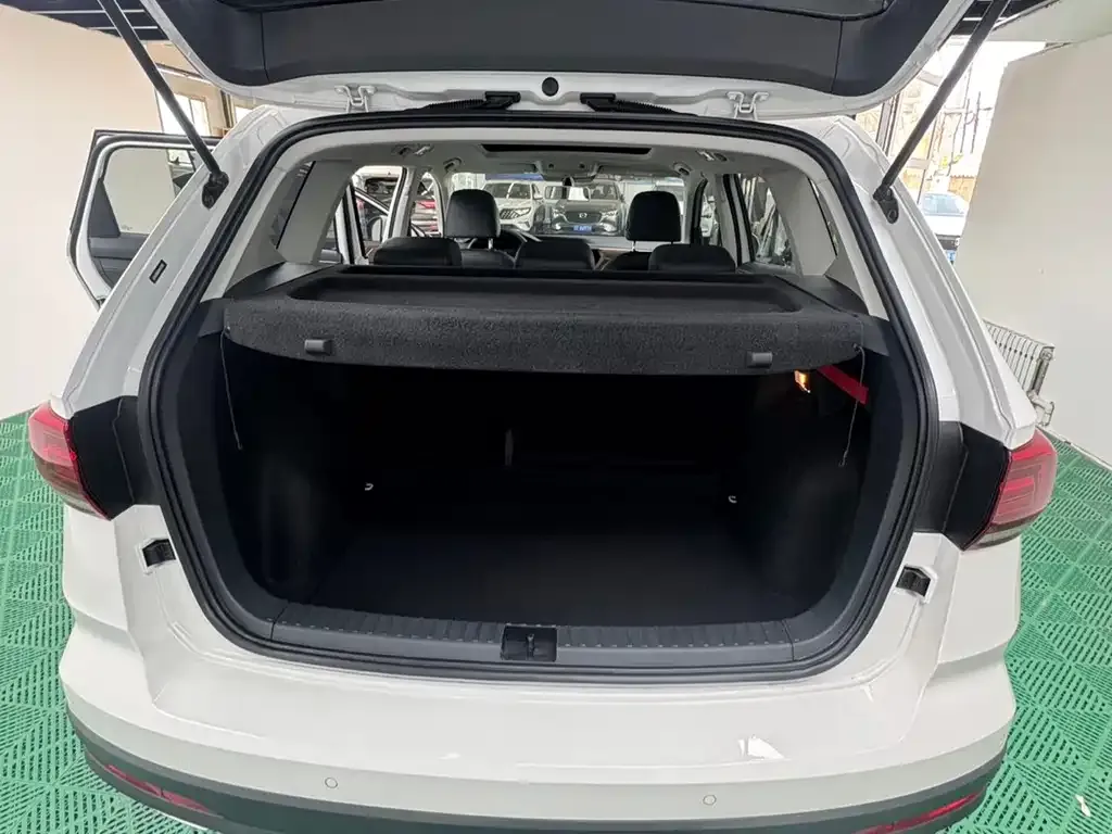 Volkswagen Tharu 2021 из CN, фото 4