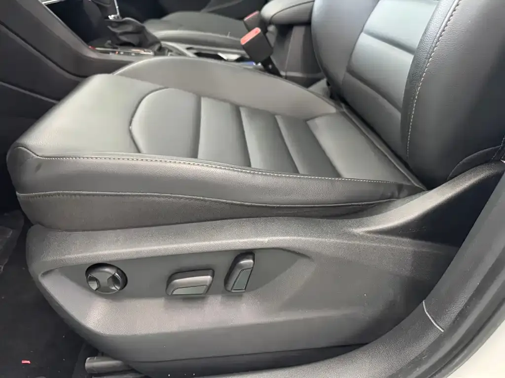 Volkswagen Tharu 2021 из CN, фото 2