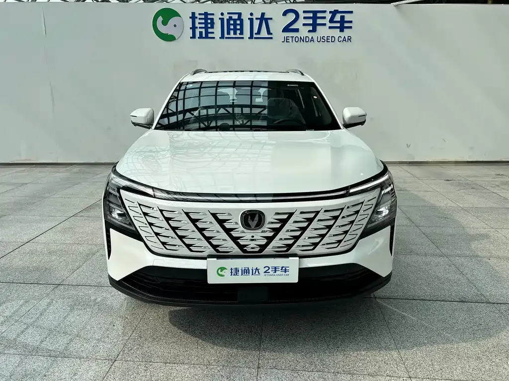 Changan CS75PLUS — фото 6
