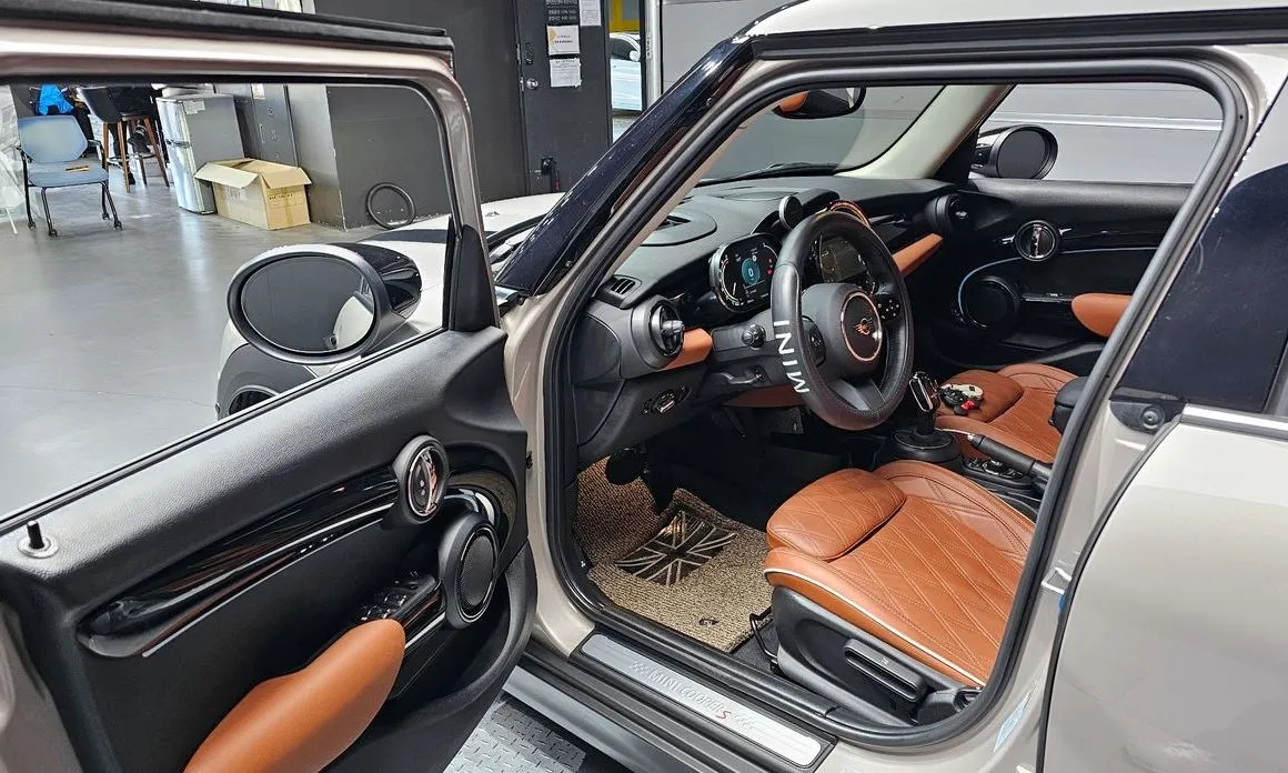 Mini Cooper 2023 из KR, фото 9