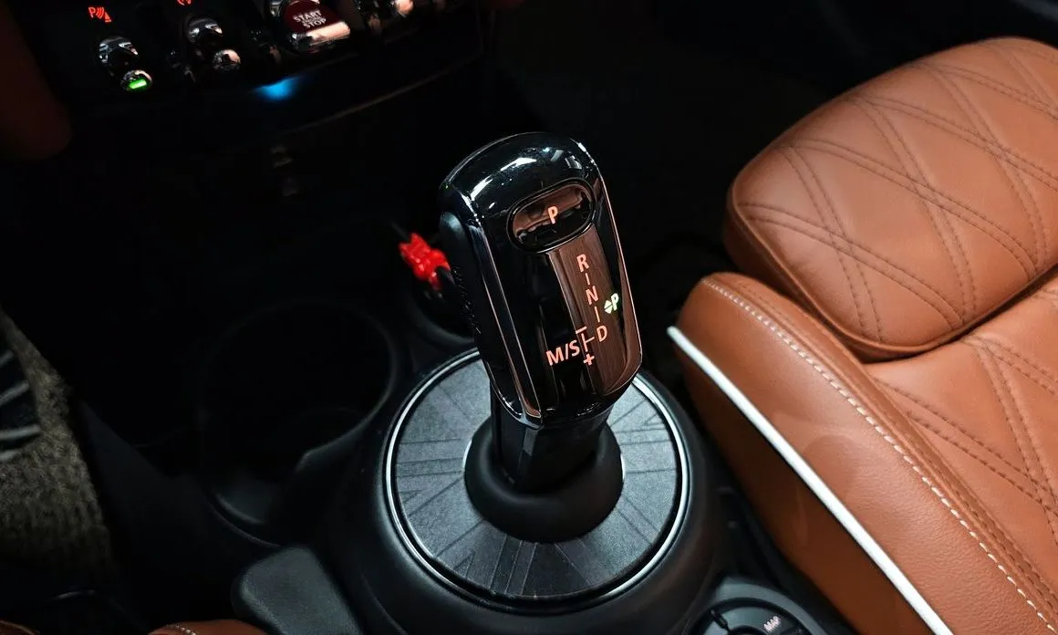 Mini Cooper 2023 из KR, фото 2