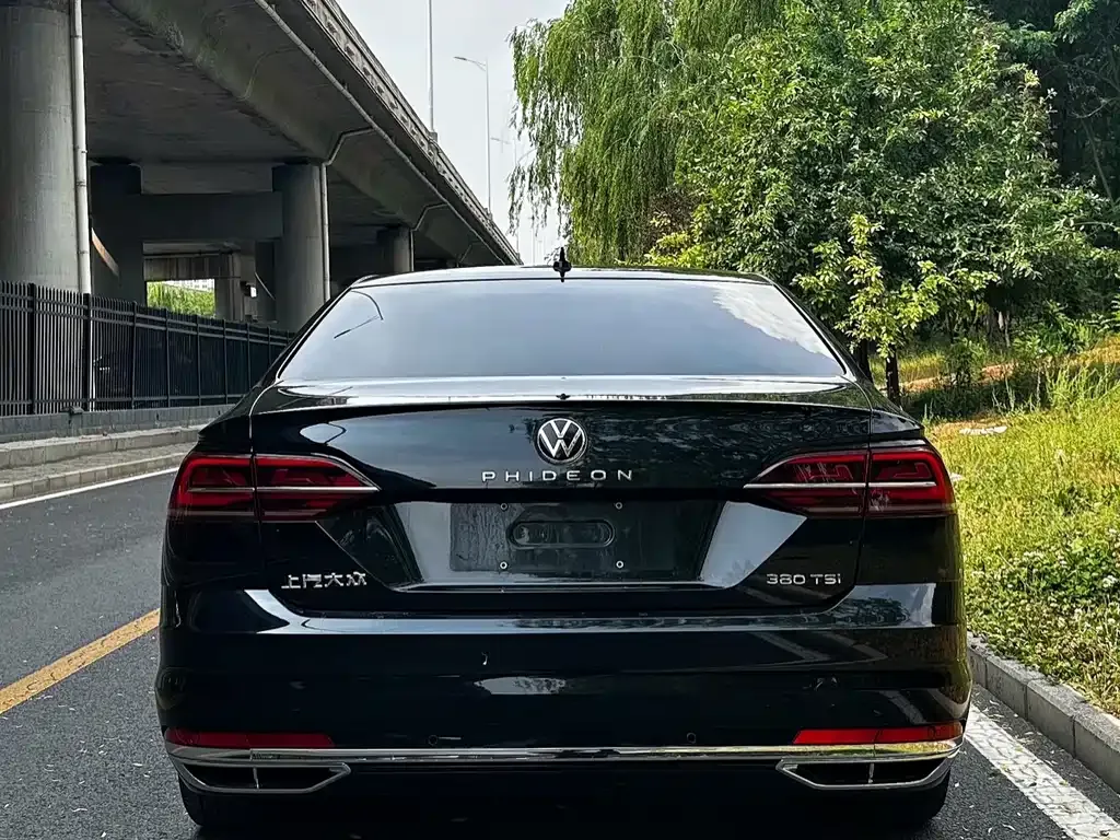 Volkswagen Phideon 2021 из CN, фото 8