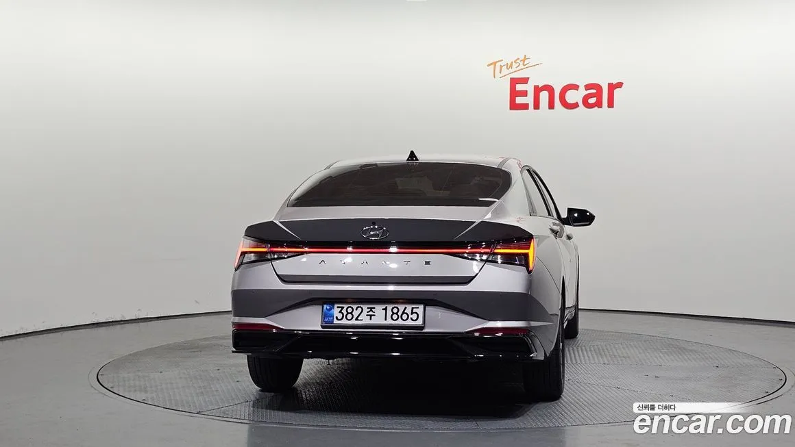 Hyundai AVANTE 2023 из KR, фото 3