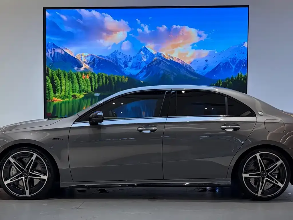 Mercedes-Benz A-Class AMG — фото 5