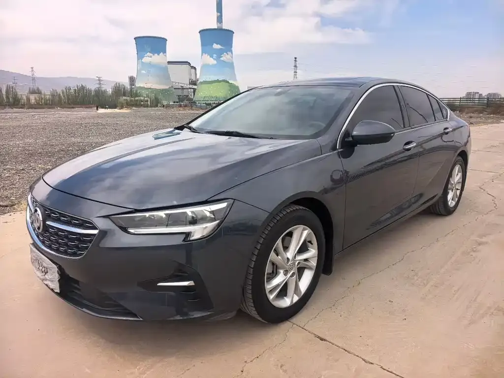Buick Regal — фото 1