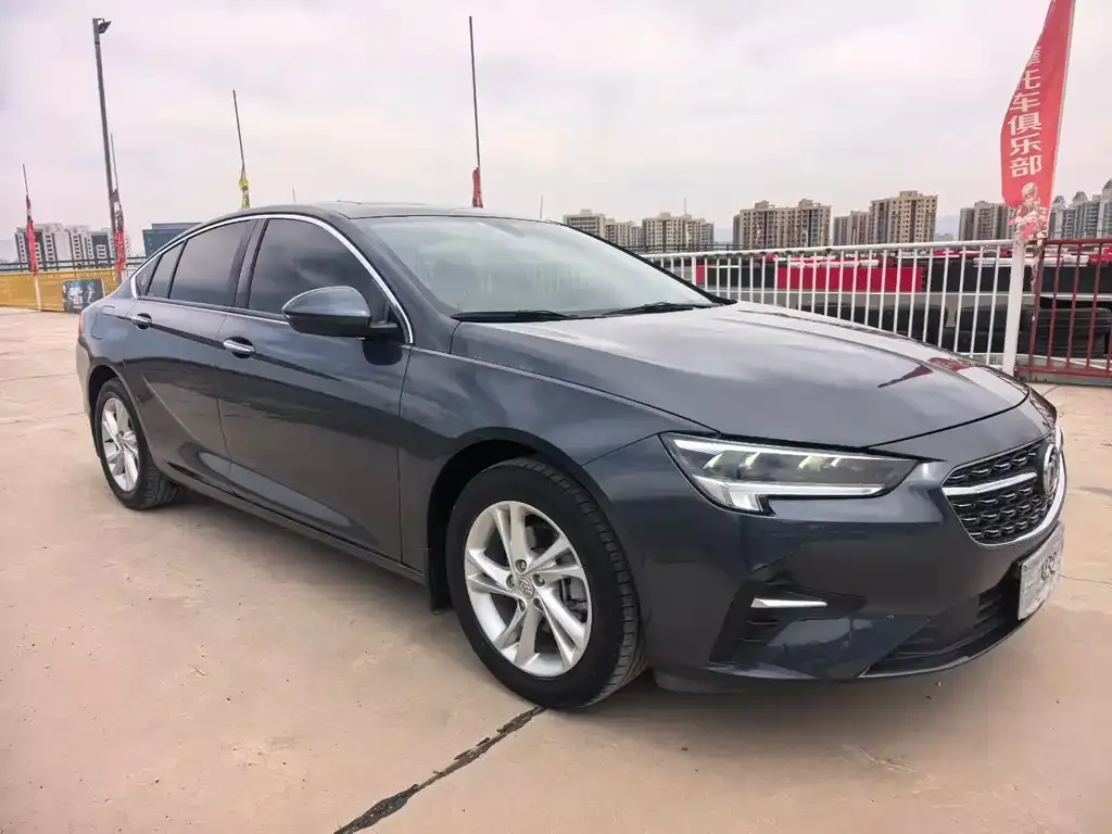 Buick Regal — фото 4