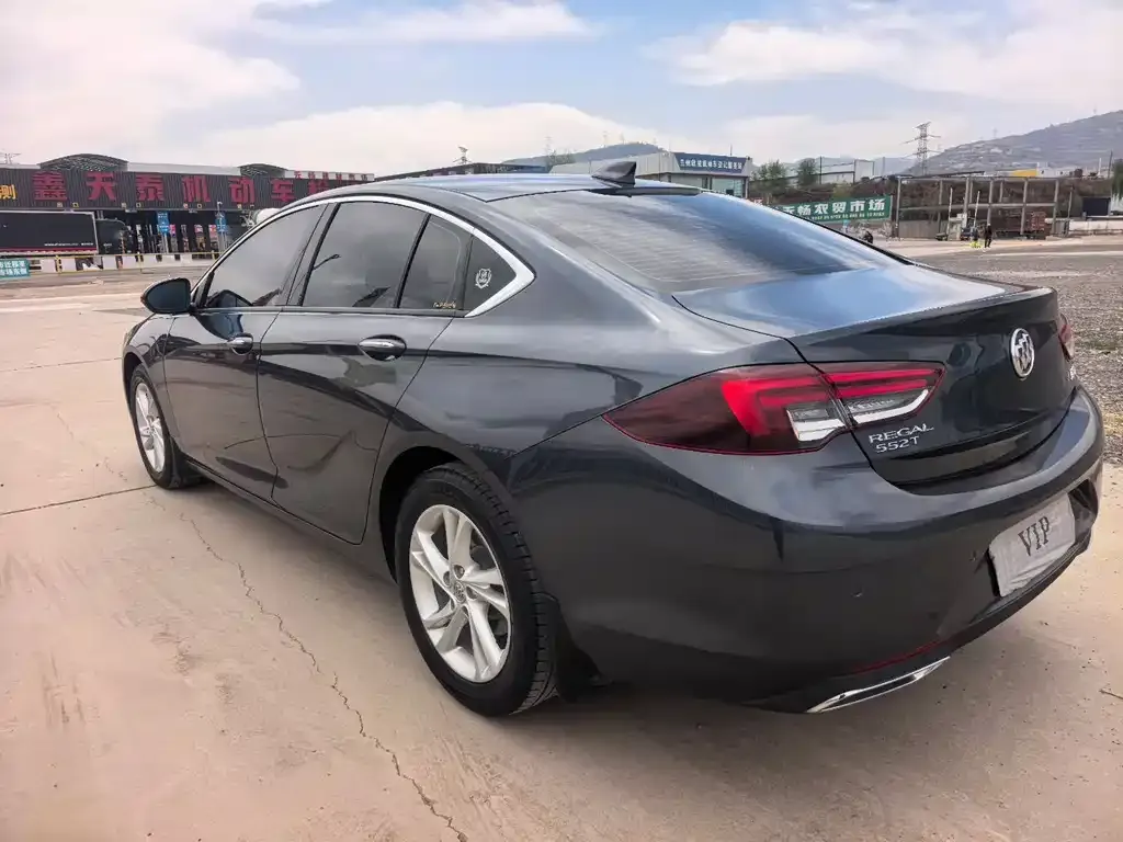 Buick Regal — фото 8