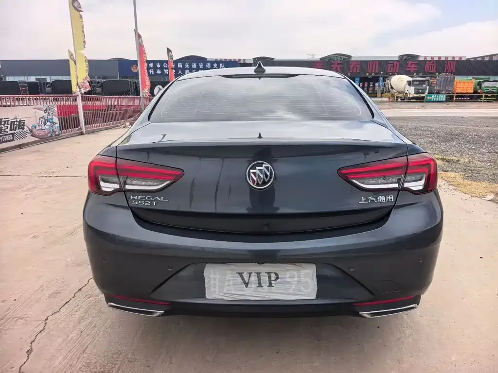 Buick Regal — фото 9